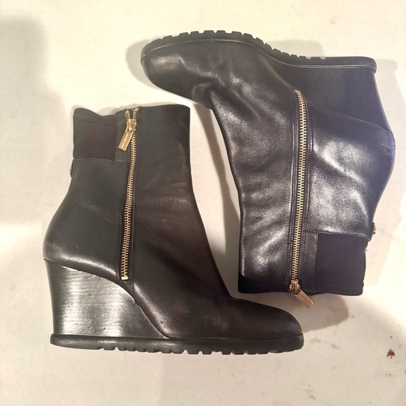 Michael Michael Kors Leather Double Zip Wedge Ankle Booties Black Size 9.5 - Picture 2 of 7